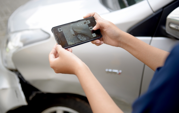 Proses kerja surveyor Asuransi Astra menjadi lebih ringkas dengan adanya Garda Mobile Otosurvey