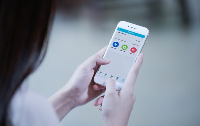 Gunakan aplikasi Garda Mobile Otocare untuk menghubungi Garda Siaga dalam keadaan darurat.