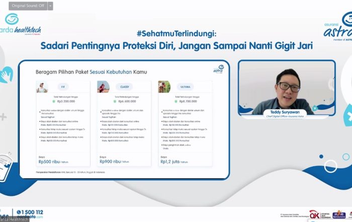 Teddy Suryawan, Chief Digital Officer Asuransi Astra menjelaskan mengenai salah satu cara proteksi diri dengan asuransi kesehatan rawat jalan Garda Healthtech kepada ratusan peserta webinar
