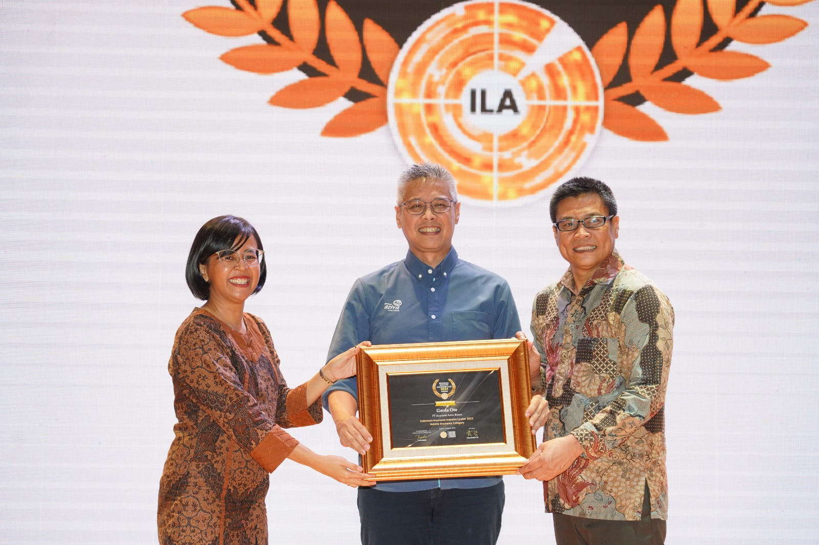 Dinobatkan Sebagai Pemimpin di Industrinya, Garda Oto dari Asuransi Astra Raih Penghargaan di Indonesia Industry Leadership Awards 2023