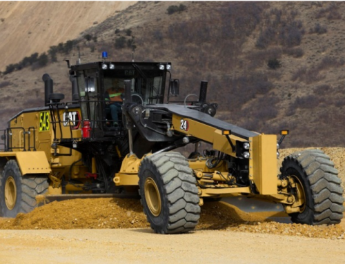 Motor Grader Adalah Alat Berat untuk Meratakan Tanah