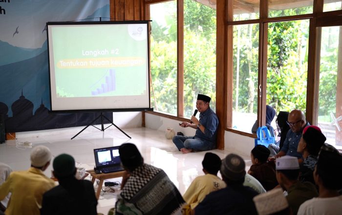 Estafet Peduli Bumi : Sebarkan Peace of Mind Di Bulan Ramadan, Asuransi Astra Berikan Literasi Keuangan Syariah Bagi Masyarakat dan Pelaku UMKM serta Resmikan Renovasi Masjid di Lombok Utara